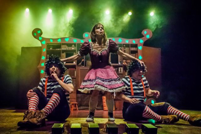 DIVERSÃO EM CENA ARCELORMITTAL: TEMPORADA 2022 COMEÇA COM ESPETÁCULO “ALICE O MUSICAL” EM RESENDE  