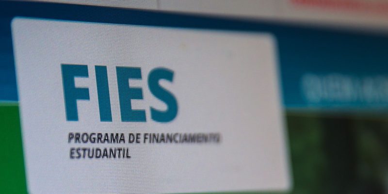 FNDE prorroga prazo para renovar contratos de financiamento do Fies