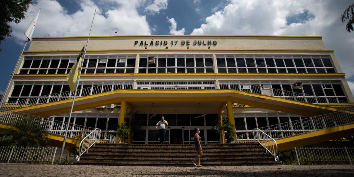Prefeitura de Volta Redonda conclui pagamento de 13º de comissionados da gestão anterior