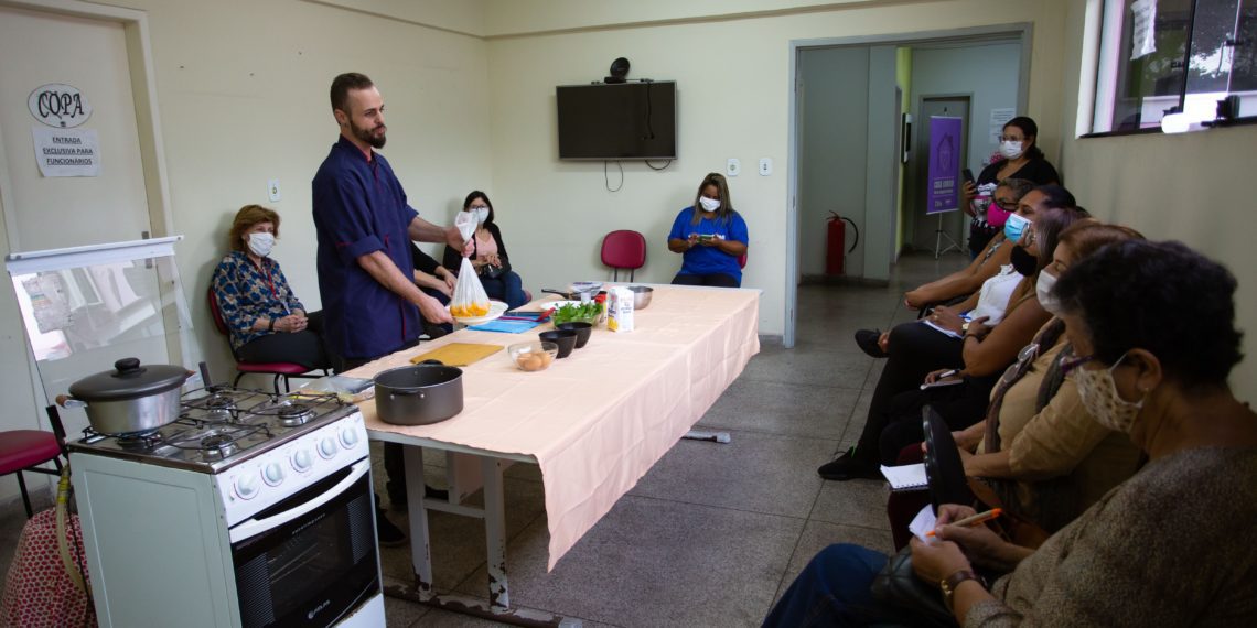 Secretaria de Políticas para Mulheres de Volta Redonda promove aulas do ‘Cozinhas Mil’