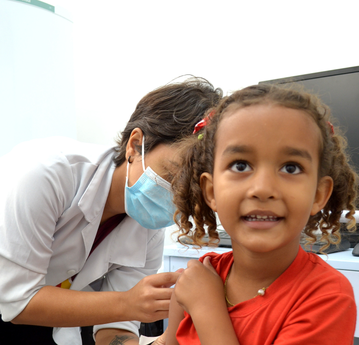 PREFEITURA DE RESENDE INICIA VACINAÇÃO CONTRA INFLUENZA PARA TODA A POPULAÇÃO ACIMA DE 6 MESES