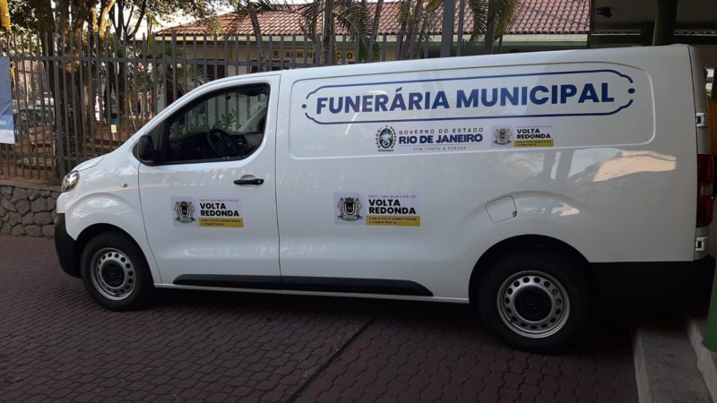 Funerária Municipal de Volta Redonda recebe três veículos novos