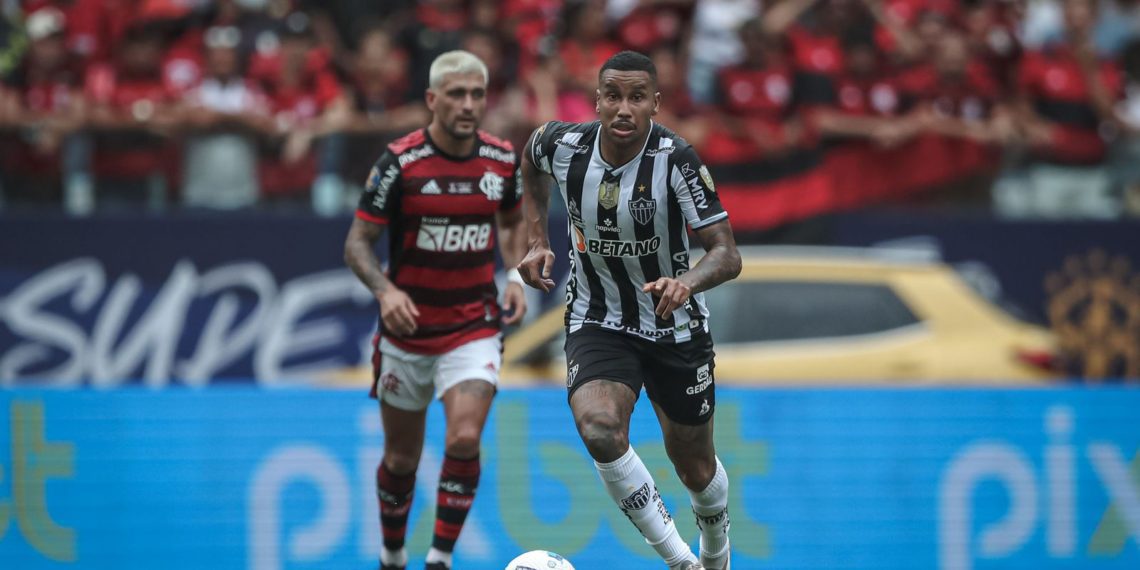 Ainda sem convencer, Atlético-MG e Flamengo se enfrentam no Mineirão