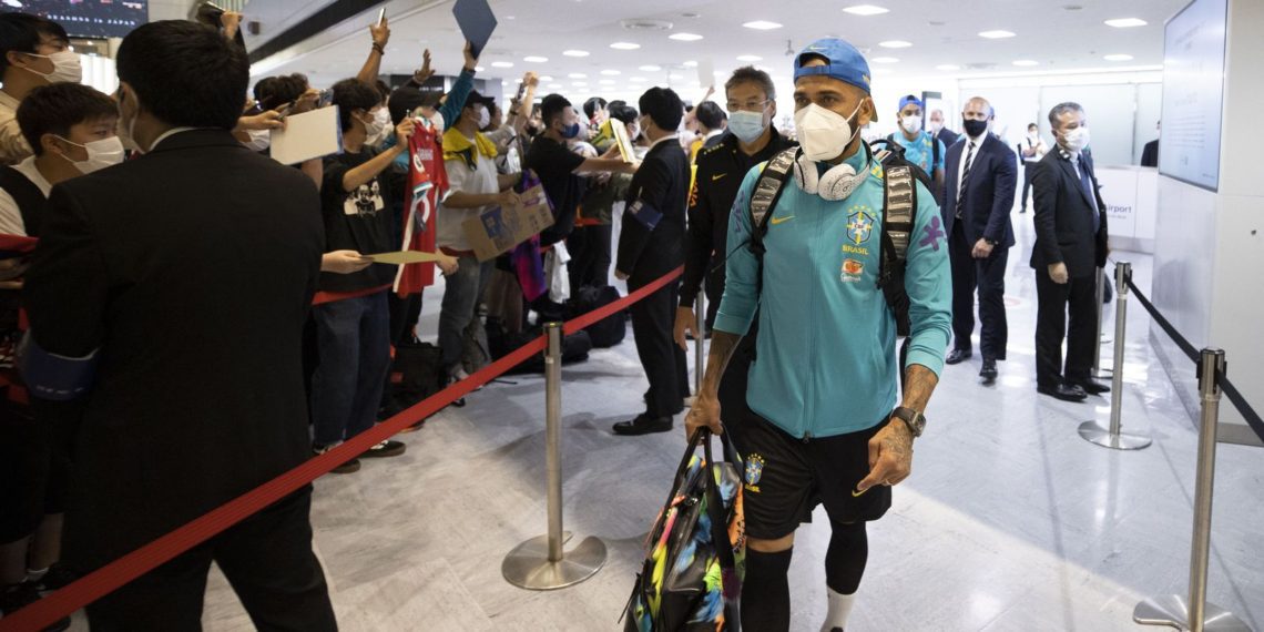 Seleção desembarca em Tóquio para amistoso