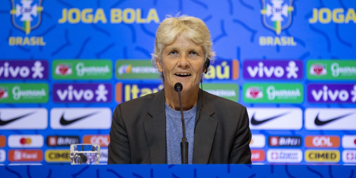 Pia convoca seleção para a Copa América de futebol feminino