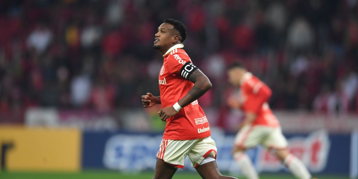 Internacional triunfa no Beira Rio para dormir no G4 do Brasileiro