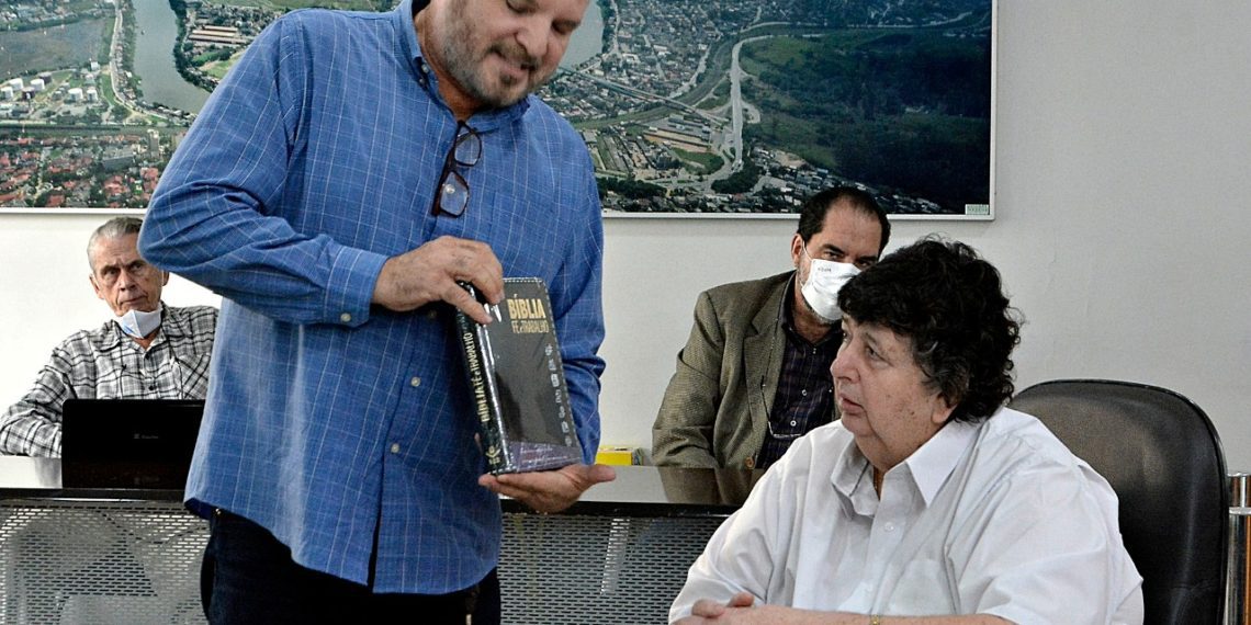 Volta Redonda contará com biblioteca para deficientes visuais