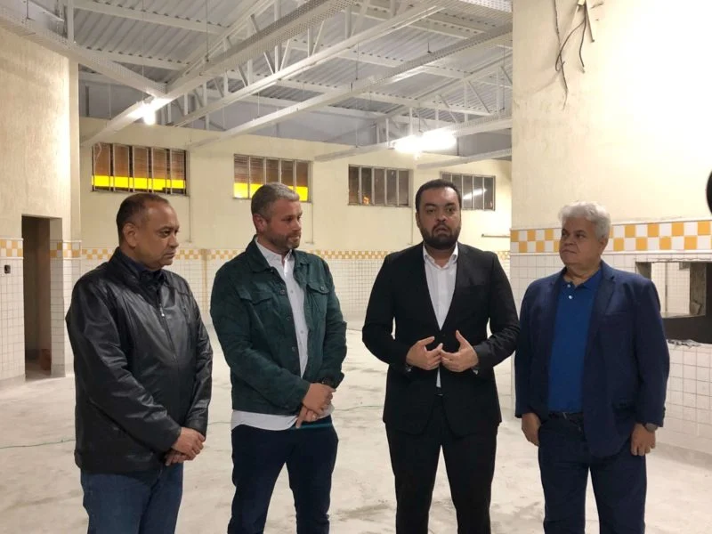 Prefeito Rodrigo Drable e governador Cláudio Castro visitam obras do Restaurante Popular de Barra Mansa – Barra Mansa