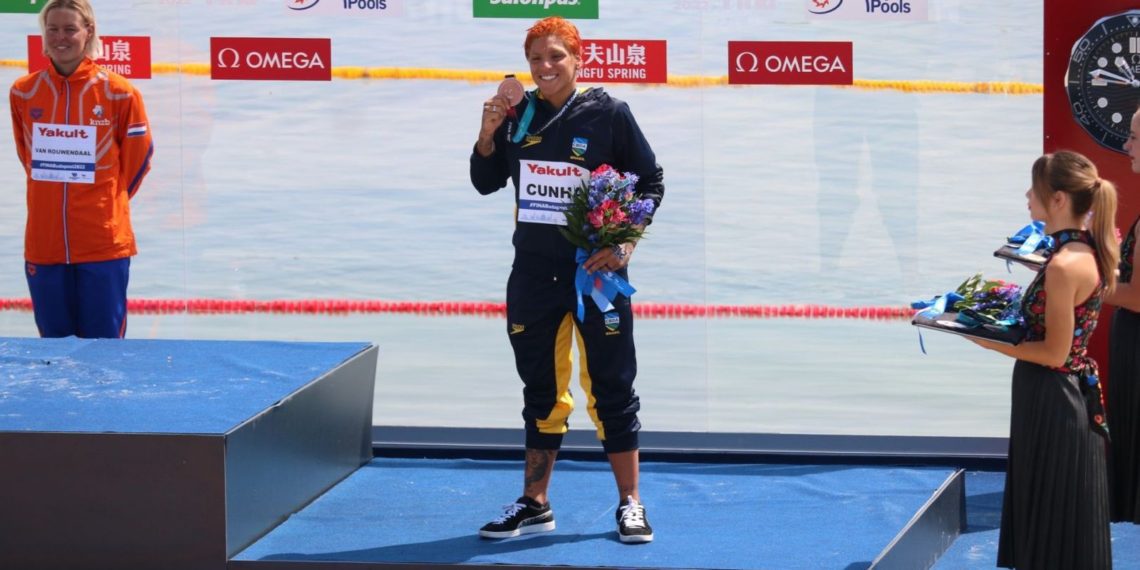 Mundial: Ana Marcela leva bronze nos 10 km, sua 2ª medalha na Hungria