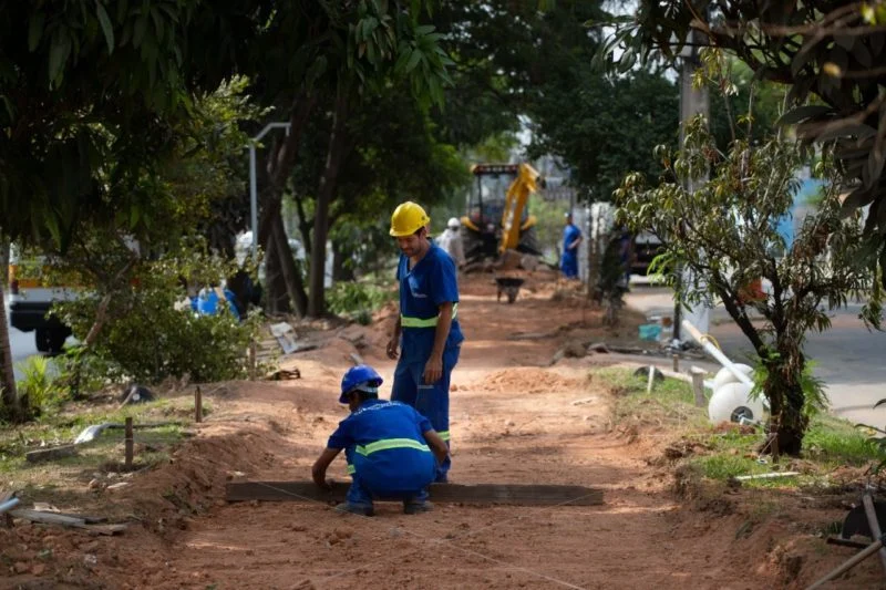 Construção de ciclovias avança em duas frentes de trabalho em Volta Redonda