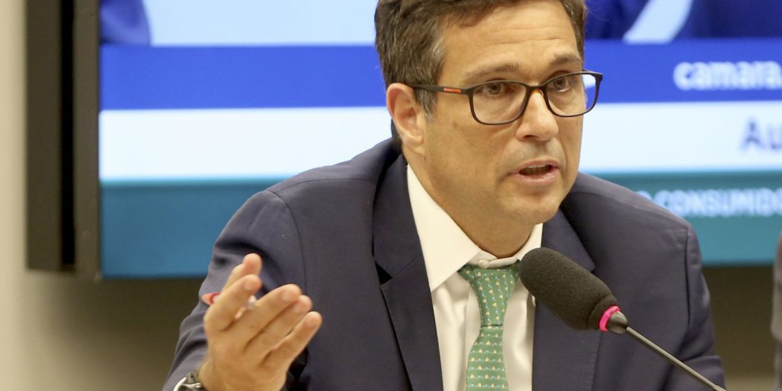 Subsídios podem amenizar preços para mais pobres, diz presidente do BC