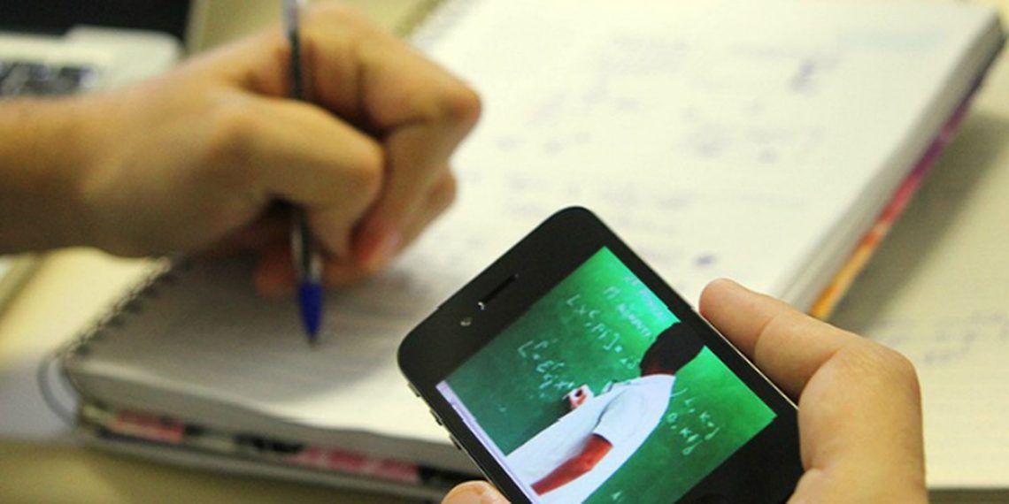Matrículas no ensino a distância cresceram no primeiro ano da pandemia