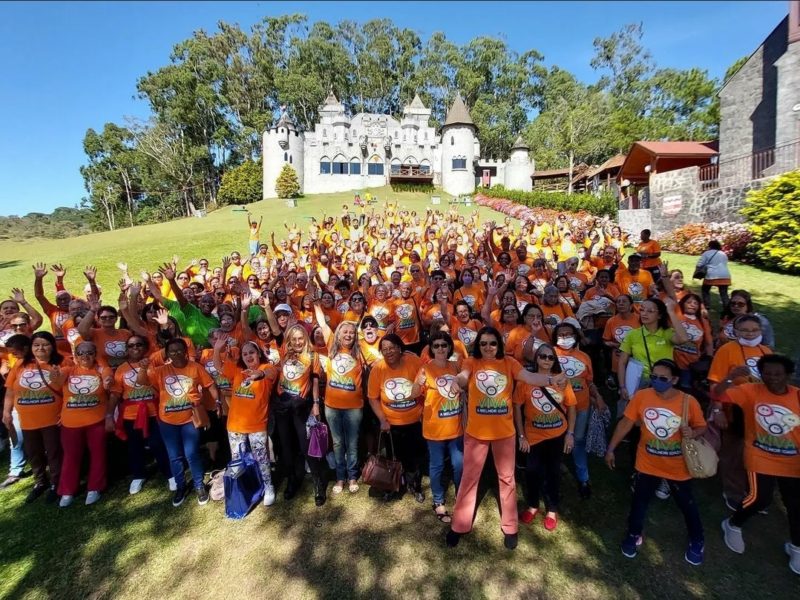 Melhor Idade retorna de viagem a Teresópolis e celebra volta do programa