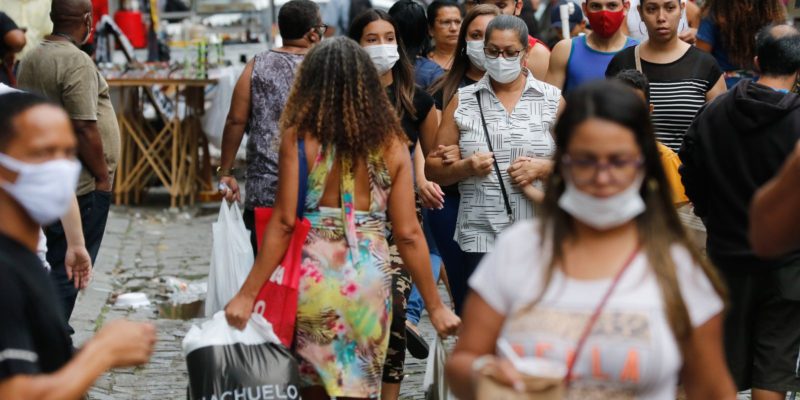 Brasil tem 40,9 mil novos casos e 125 mortes em 24 horas