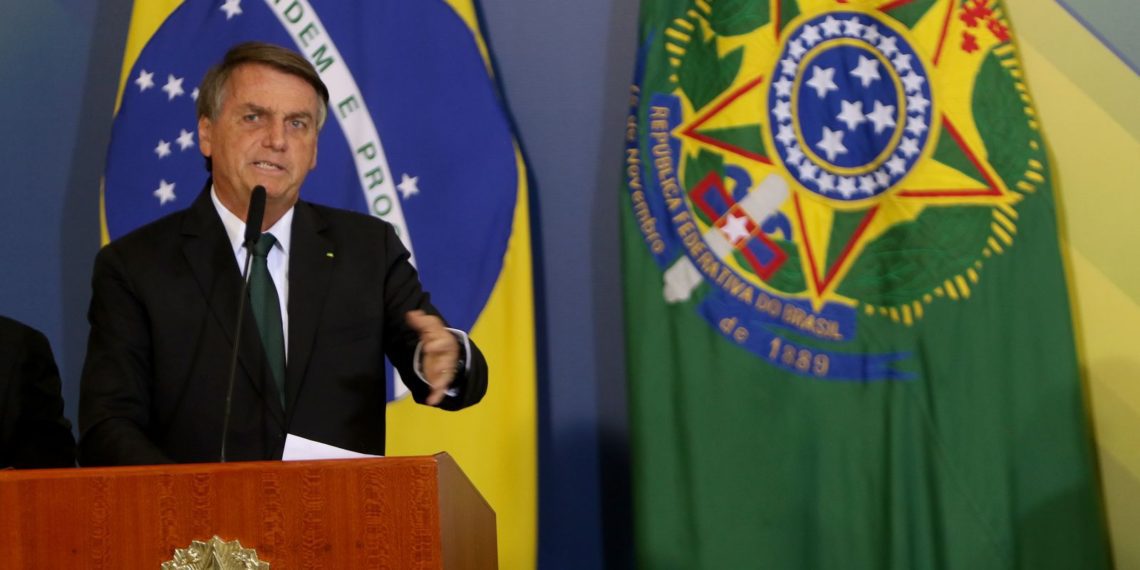 Presidente sanciona com vetos lei que previa compensações de ICMS