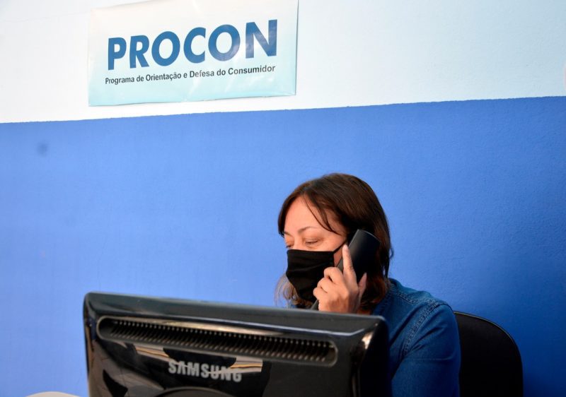Volta Redonda encaminha 10 denúncias ao Procon estadual