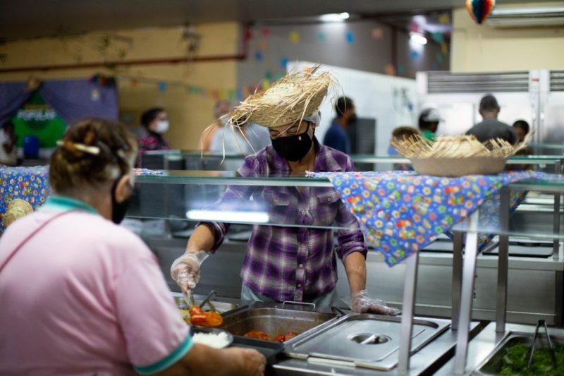 Restaurante Popular tem almoço especial em comemoração aos 68 anos de Volta Redonda