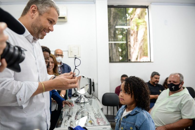 UM PROJETO DE VISÃO: Fábrica de óculos completa três anos de funcionamento com 6.000 unidades distribuídas – Barra Mansa