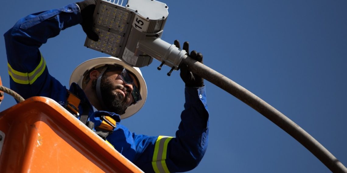 Mais de 3,2 mil lâmpadas de LED já foram instaladas em Volta Redonda