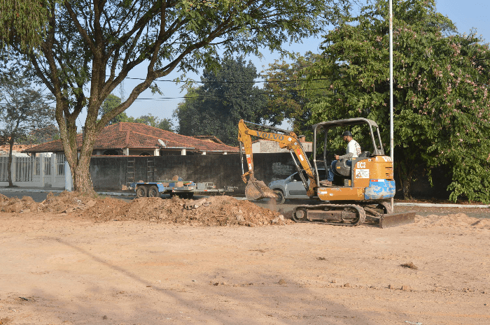 REVITALIZA RESENDE: PREFEITURA INICIA RECUPERAÇÃO DA ÁREA DE LAZER DO BAIRRO VILA SANTA ISABEL