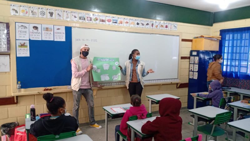 Alunos de Barra Mansa recebem orientações sobre o combate ao Aedes aegypti – Barra Mansa