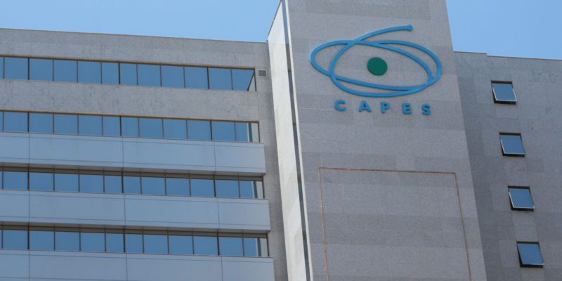 Termina dia 27 inscrição para bolsas de estudo da Capes