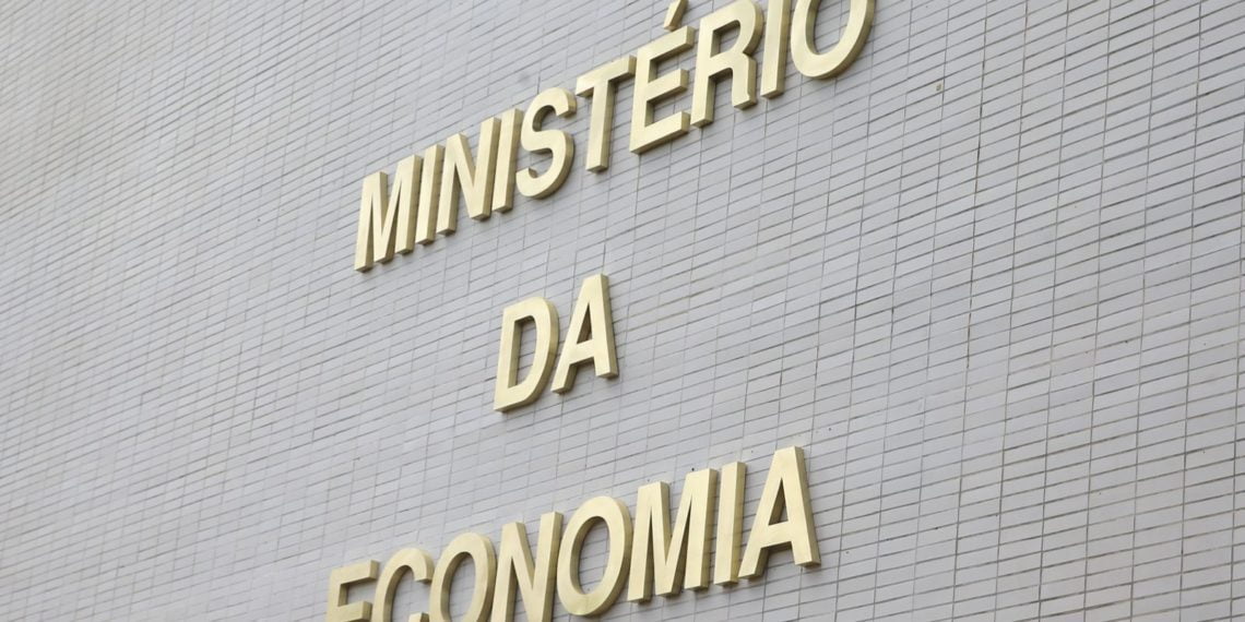 Camex reduz Imposto de Importação de 13 produtos