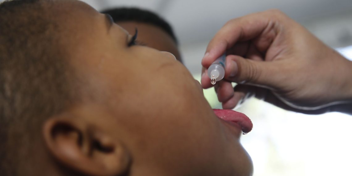OMS: vacinação infantil tem a maior queda contínua dos últimos 30 anos