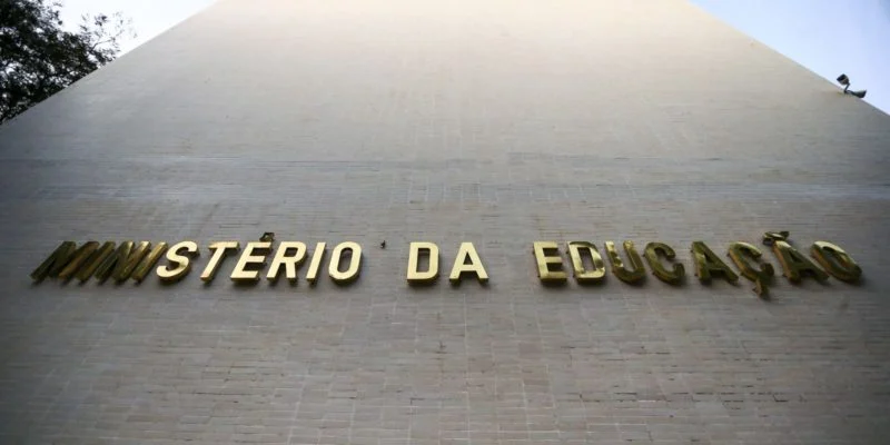 Ministério da Educação libera pagamento do Bolsa Permanência