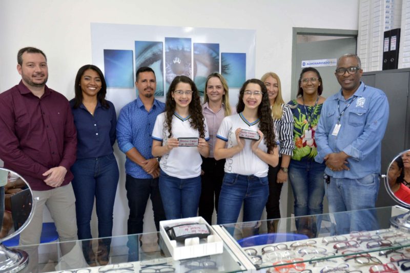 Fábrica de Óculos de Barra Mansa recebe a visita de representantes de Miguel Pereira – Barra Mansa