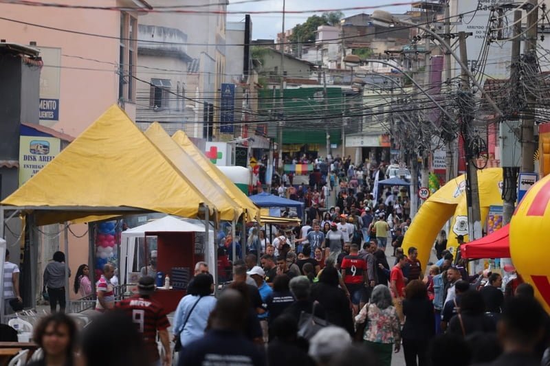 Quarta edição do 'Rua de Compras' é realizada no bairro Santo Agostinho
