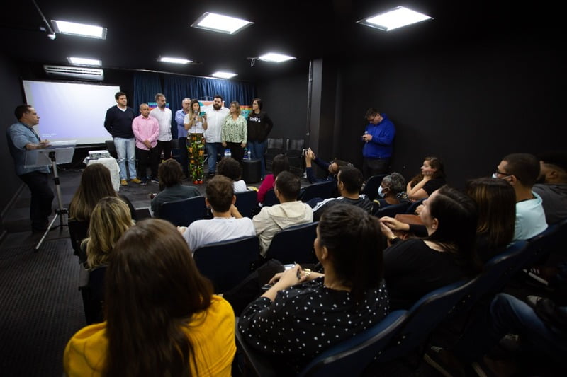 Volta Redonda lança plataforma Co.liga Digital na abertura do Mês da Juventude