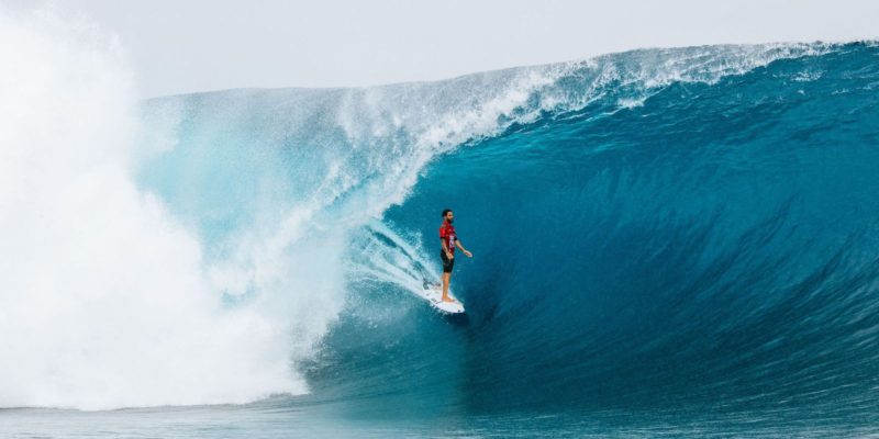 Italo Ferreira vive dia de fortes emoções na etapa de Teahupo’o