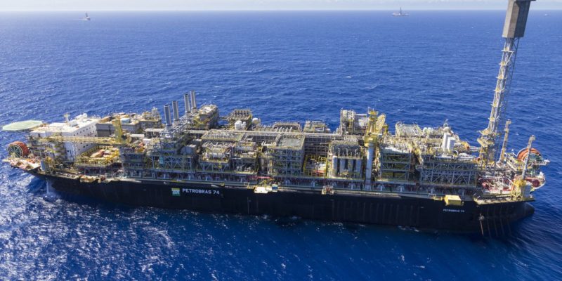 Produção mensal de petróleo no campo de Búzios bate recorde