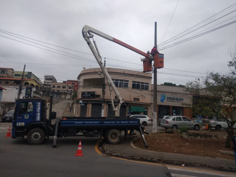 Parceria entre Ordem Pública e K-Infra melhora iluminação no acesso ao Água Limpa, em Volta Redonda