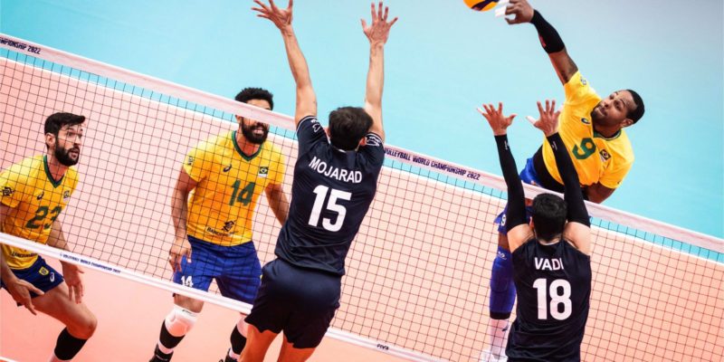 Brasil vence Irã e encara Argentina nas quartas do Mundial de vôlei