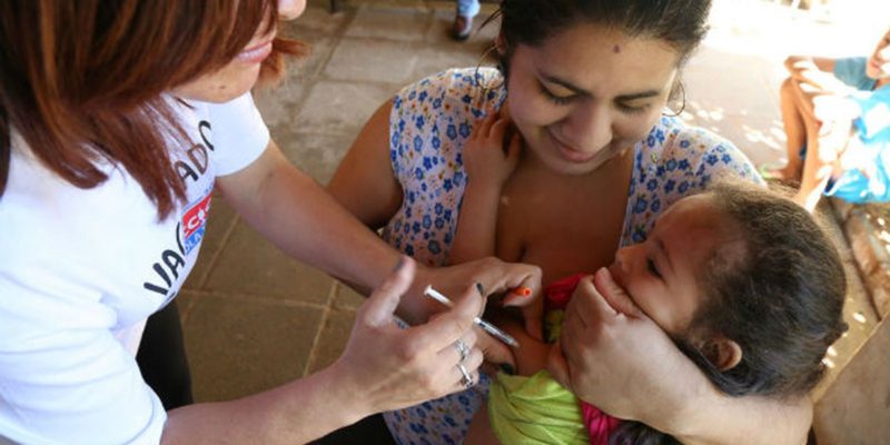 Falsa sensação de segurança faz cobertura vacinal cair, diz médico