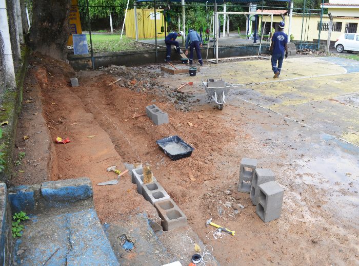 PREFEITURA DE RESENDE INICIA OBRAS DE REFORMA DA ÁREA DE LAZER DO BAIRRO VILA NOVA