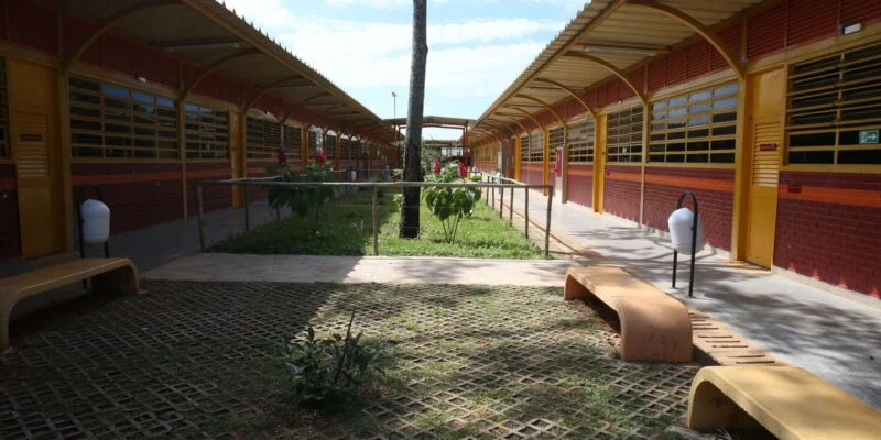 Abertas as inscrições para a chamada escolar anual no Distrito Federal