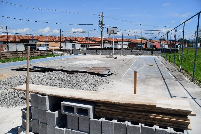 PREFEITURA DE RESENDE INICIA OBRAS DE RECUPERAÇÃO DA ÁREA DE LAZER DO CONDOMÍNIO GARDÊNIA