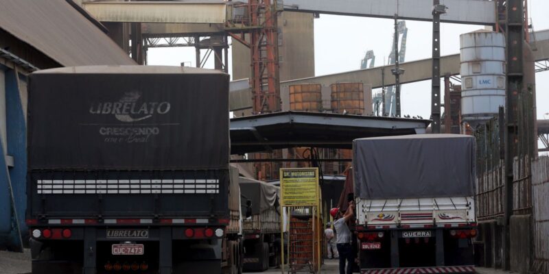 Setor de serviços cresce 0,9% em setembro, informa IBGE