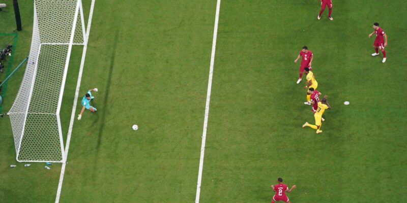 Equador vence Catar na abertura da Copa do Mundo de 2022