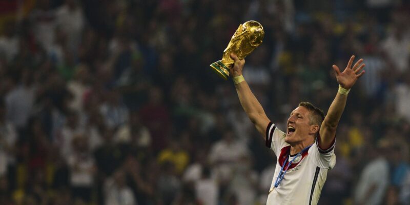 Oito países já tiveram a honra de levantar o troféu de uma Copa