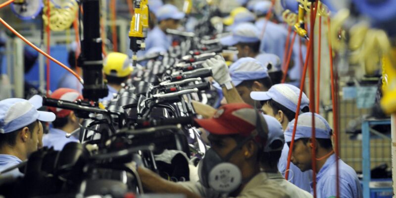 Produção de motocicletas cresce 26% em outubro, aponta Abraciclo