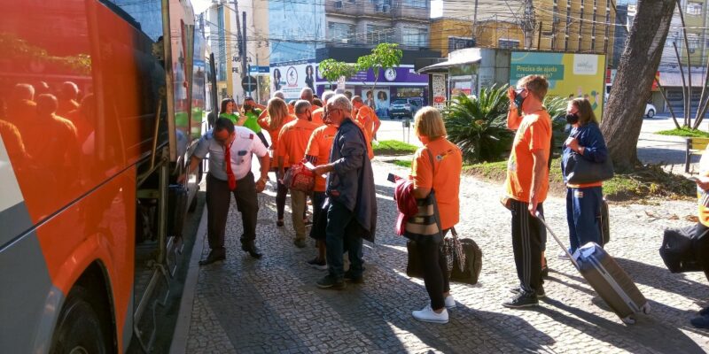 ‘Viva a Melhor Idade’: última viagem completa mais de 7 mil idosos beneficiados em Volta Redonda