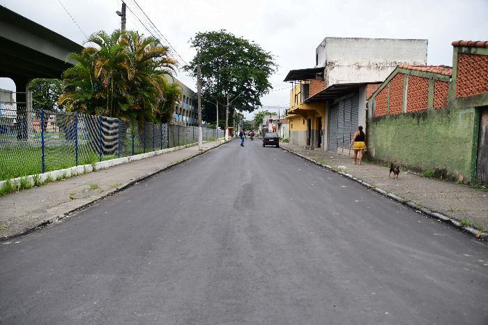 PREFEITURA DE RESENDE INICIA PAVIMENTAÇÃO EM QUATRO RUAS DO BAIRRO CIDADE ALEGRIA