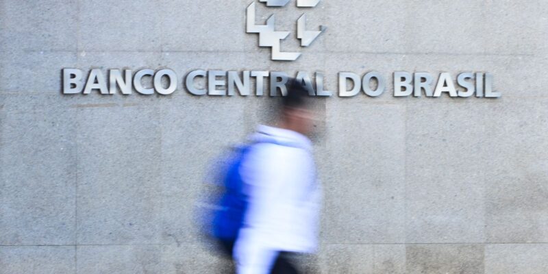 Brasileiros esquecem R$ 2,2 bi em grupos de consórcio, segundo BC