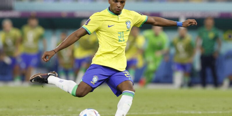 Copa: Brasil enfrenta Camarões tentando manter 100% de aproveitamento