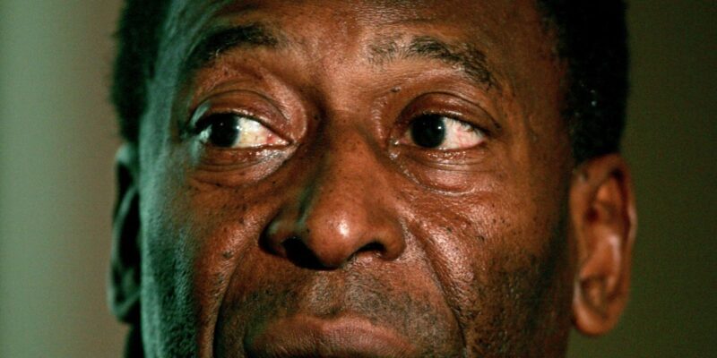 Velório de Pelé será realizado na Vila Belmiro
