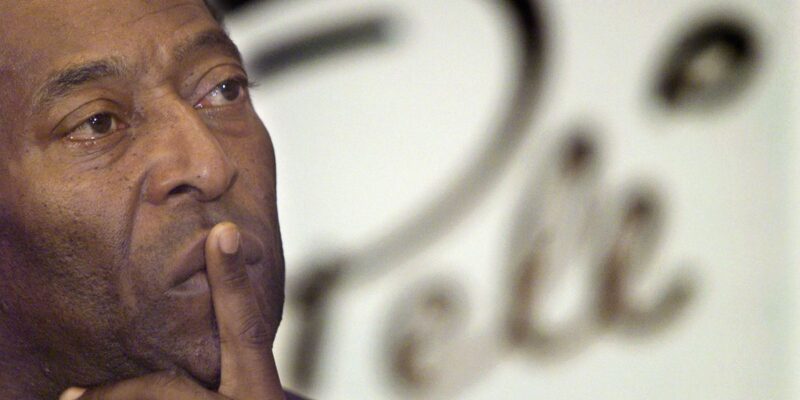 Presidente da Fifa diz que Pelé fez o que nenhum outro jogador sonhou